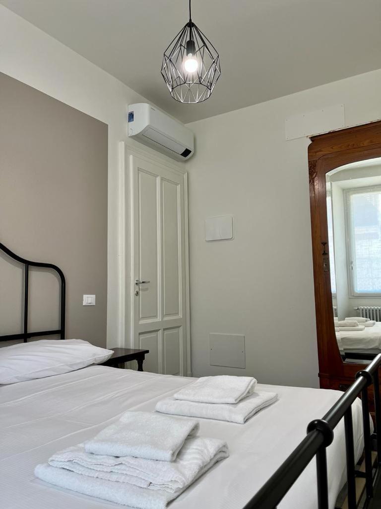 Casa De Paoli Apartment Стреза Екстериор снимка